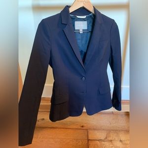 Banana Republic dark blue women’s size 4 (small) blazer